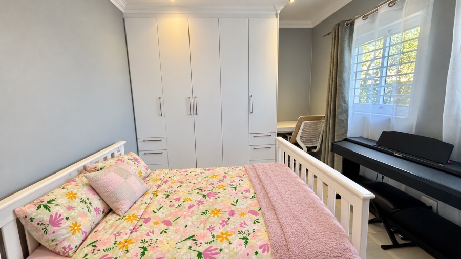 3 Bedroom Property for Sale in Sandown Western Cape